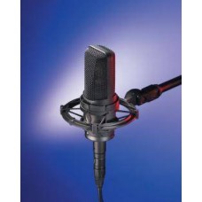 Multi-pattern condenser Microphone + shock mount