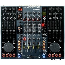 4-ch analog mixer with soundcard & midi controls