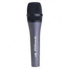Super-cardioid top-of-the-range vocal microphone